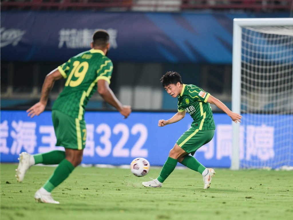 与球迷的放 与球迷的放