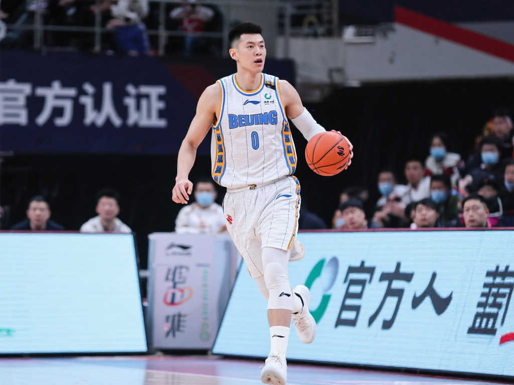 场上却几次 场上却几次